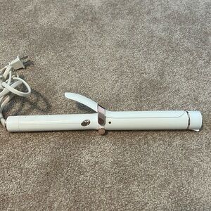 T3 Curling Iron